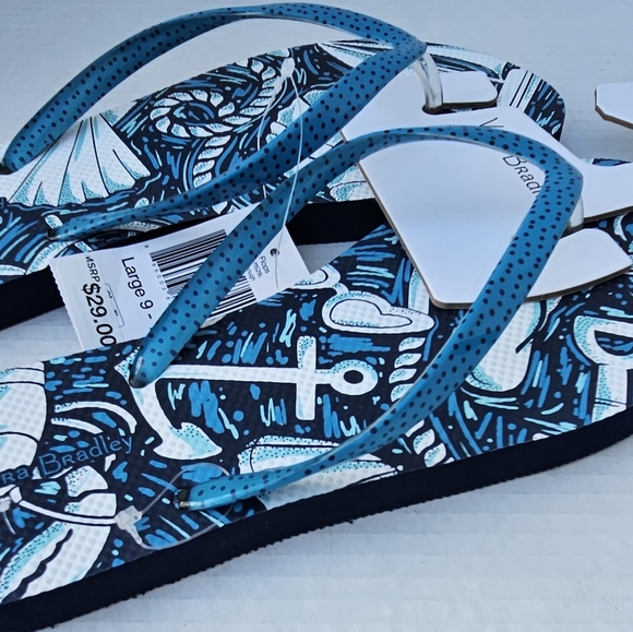 VERA BRADLEY FLIP FLOPS - Picture 3 of 8